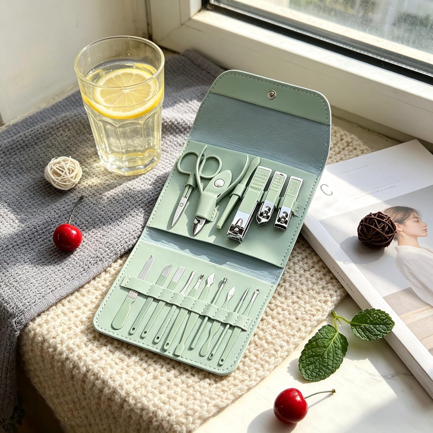 Mens Grooming Kit Case - Manicure Set Professional, Nail Clippers, Pedicure